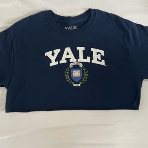 Yale Crop top